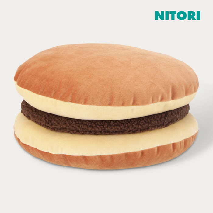 니토리 모찌모찌  도라야끼 쿠션