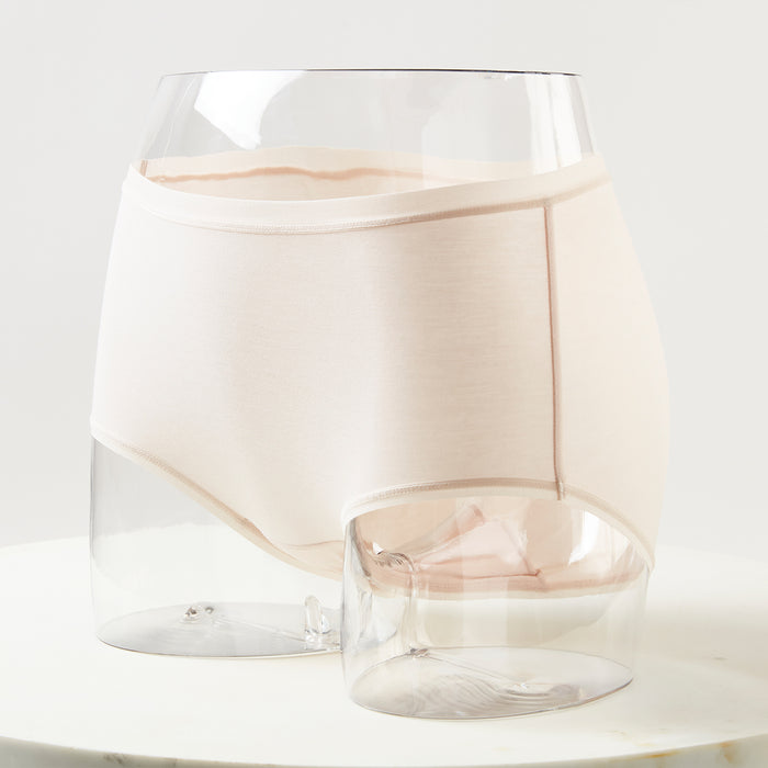 여성 모달 쇼츠