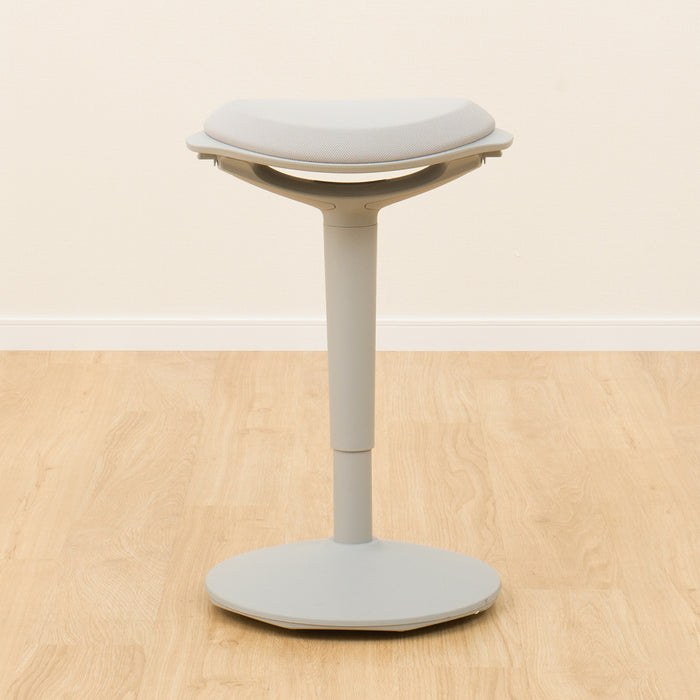 니토리 스탠딩 밸런스의자 OC301