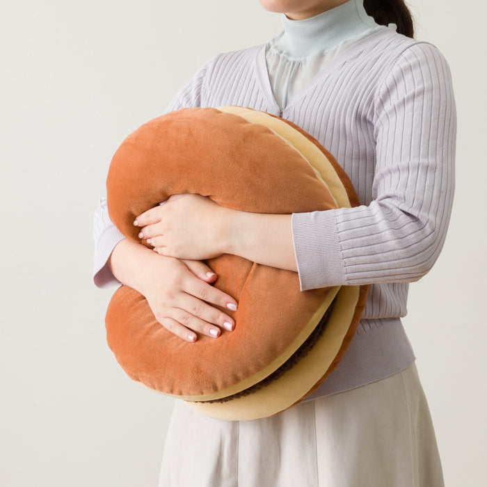 니토리 모찌모찌  도라야끼 쿠션